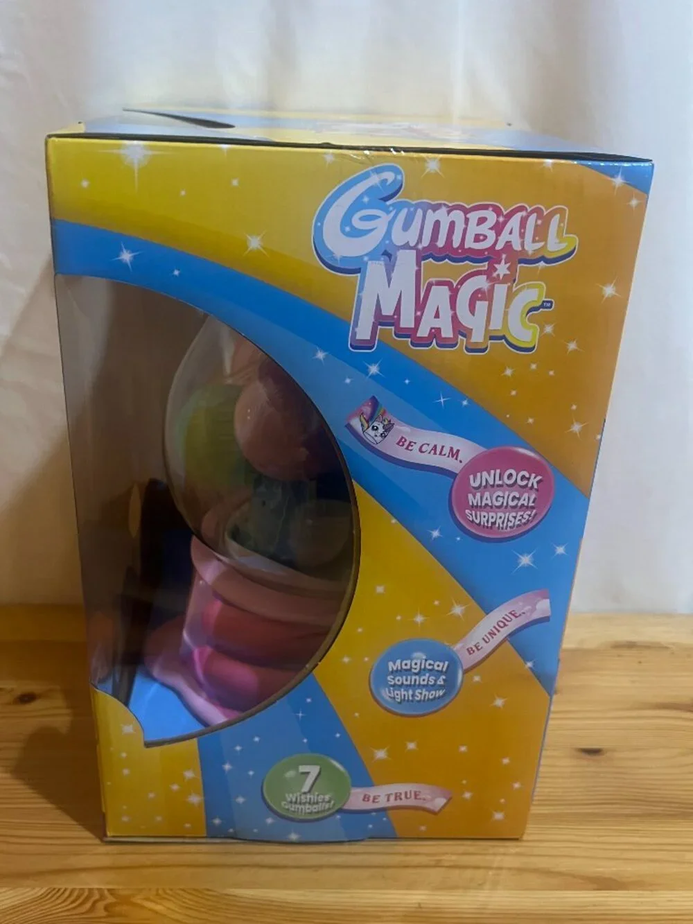 Gumball Magic - Magical Interactive Light Up Machine with 7 Gumball Surprises In
